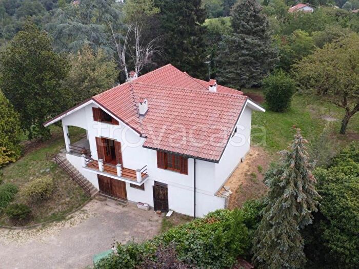 Casa con 8 locali in vendita in Via Nigiotto Montafia At Italy, Montafia