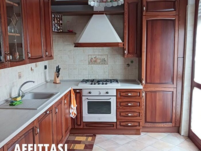 Appartamento bilocale in affitto in Via del Moro, Centro, Oleggio