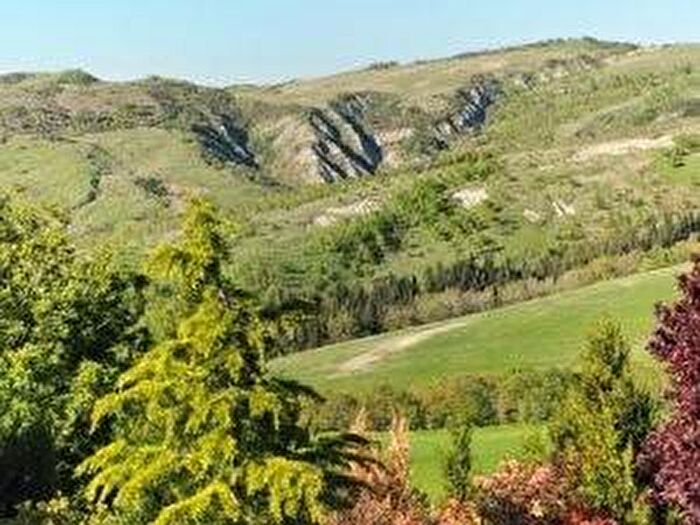 Casa con 6 locali in affitto in Via Roma, Centro, Radicofani