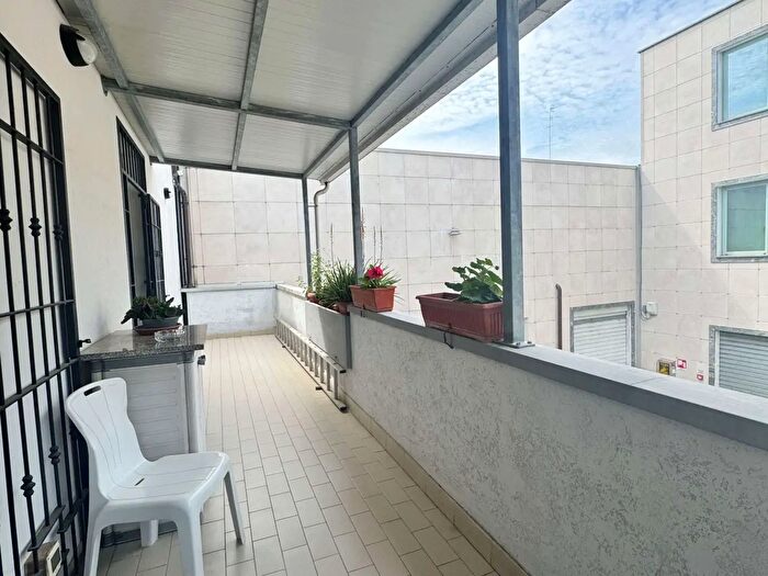 Appartamento con 5 locali in vendita in Osimo
