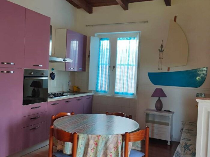 Appartamento monolocale in affitto in Strada della Torre Valdaliga, Borgata Aurelia, Civitavecchia