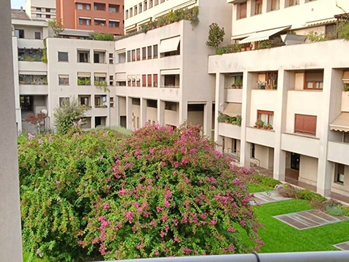 Appartamento monolocale in affitto in Via Angelo Ramazzotti, Parco, Monza