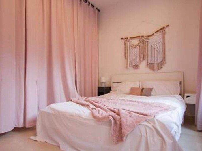 Appartamento trilocale in affitto in Via dei Piatti, Carrobbio, Milano