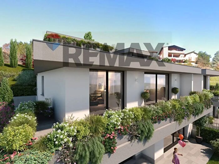 Appartamento quadrilocale in vendita in Via Marzo Snc, Ponteranica