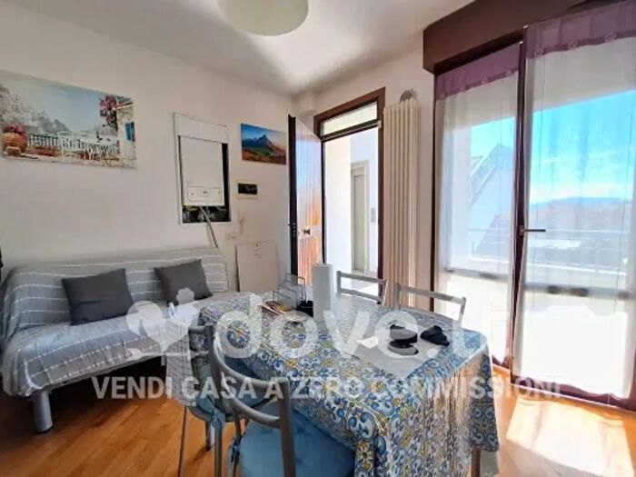 Appartamento bilocale in vendita in Via della Rinascita, Pesaro