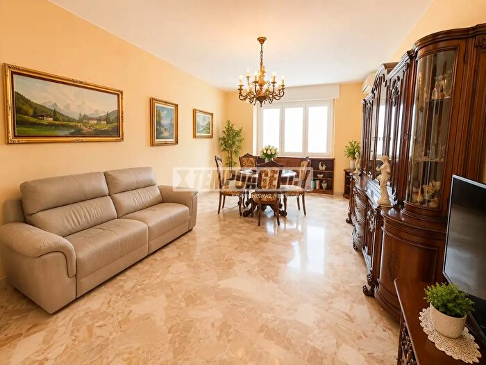 Appartamento trilocale in vendita in Via Don Minzoni, Buccinasco