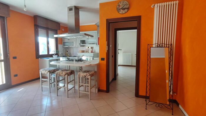 Appartamento trilocale in vendita in Via Castelli Pullica E Parpaglia, Carpi