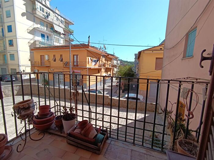 Appartamento bilocale in vendita in Giffoni Valle Piana