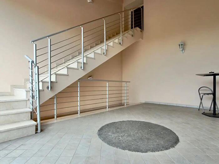 Appartamento trilocale in vendita in Via Olmi, Chiari