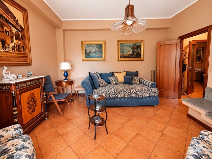 Appartamento quadrilocale in affitto in Centro, Anagni