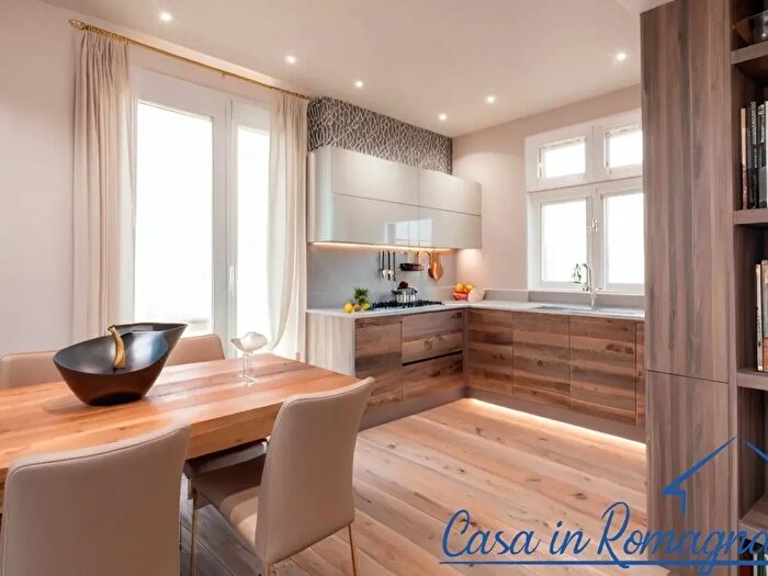 Casa trilocale in vendita in Via Tavoleto, Misano Adriatico