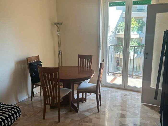Appartamento monolocale in affitto in Corso Lodi, Lodi Brenta, Milano
