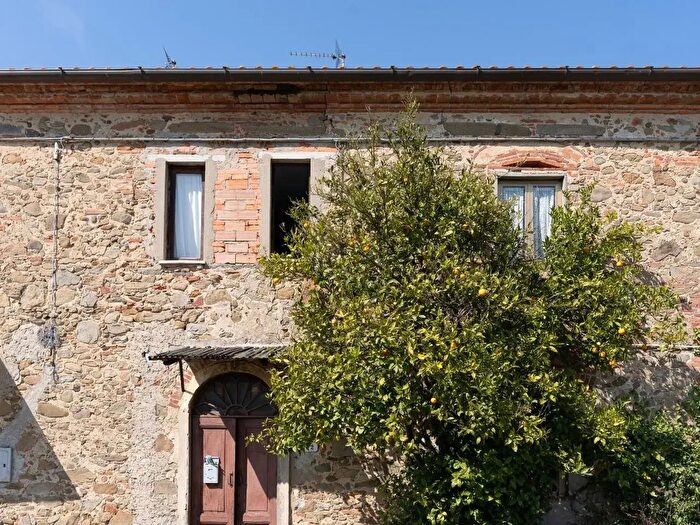 Casa quadrilocale in vendita in I S Pantaleo, Vinci
