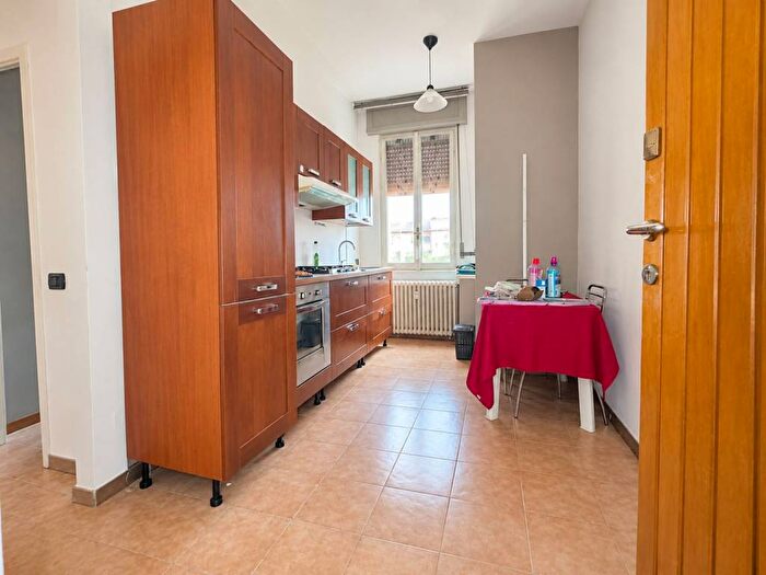 Appartamento bilocale in affitto in Via Giuseppe Massarenti, San Siro, Milano