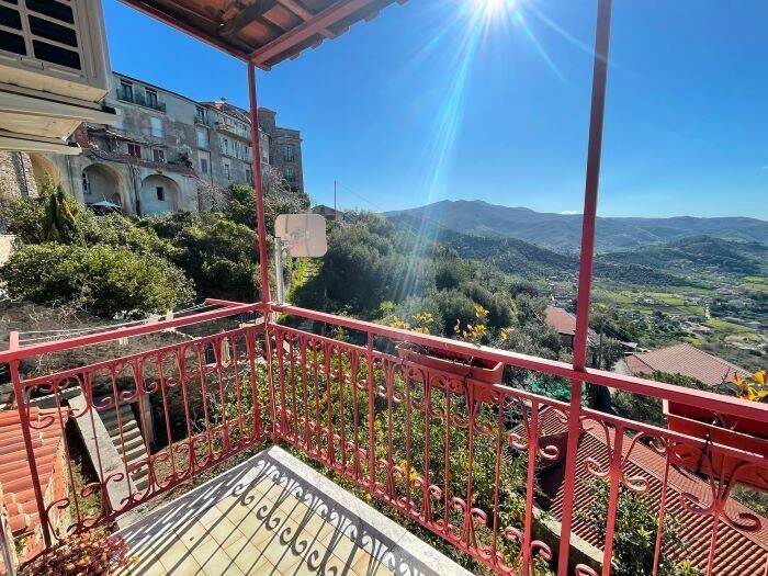 Appartamento trilocale in affitto in Via Mons Arsenio Peccatiello, Centro, Castellabate