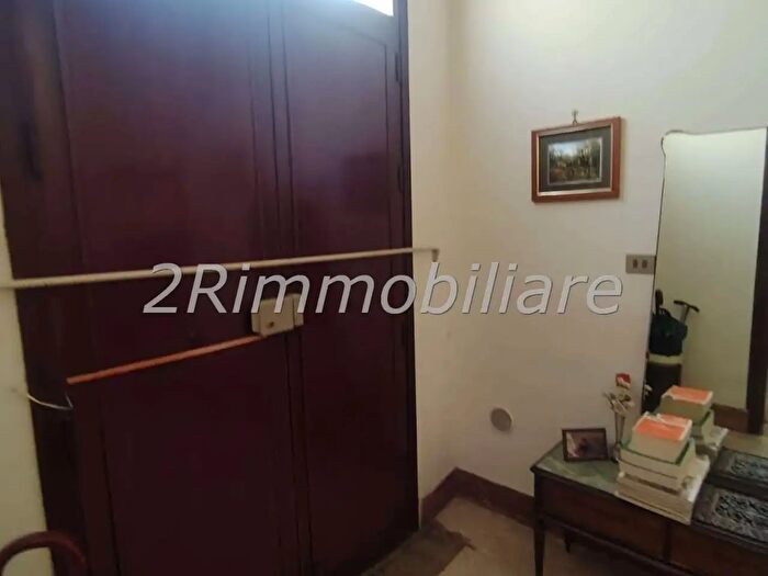 Casa con 9 locali in vendita in Campobello Di Mazara