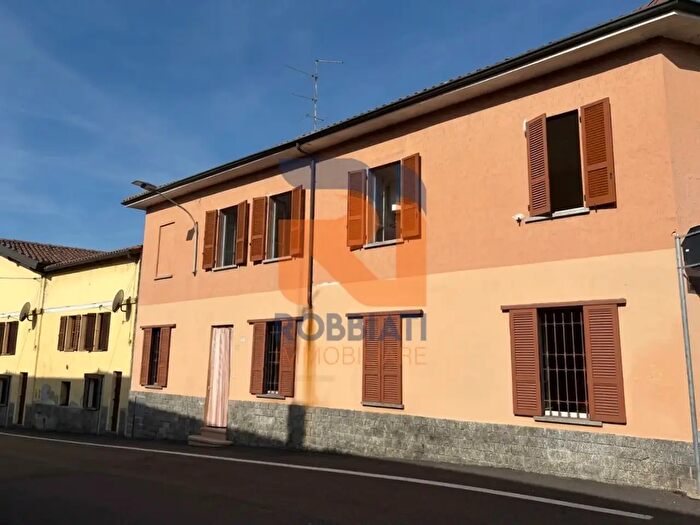 Casa trilocale in vendita in Via Santa Onorata, Pieve Albignola
