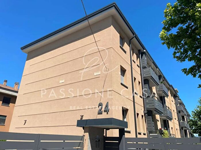 Appartamento bilocale in vendita in Via Rugacesio, Pioltello