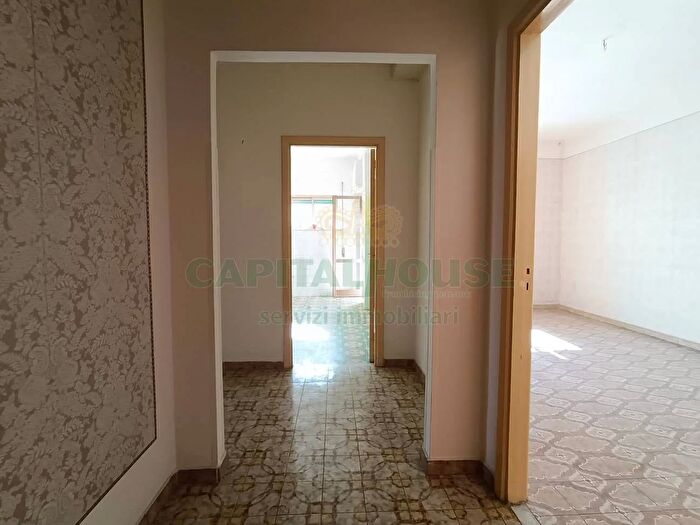 Appartamento trilocale in vendita in Via Carlo Poma, Caserta
