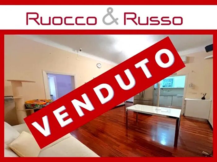 Appartamento trilocale in vendita in Genova