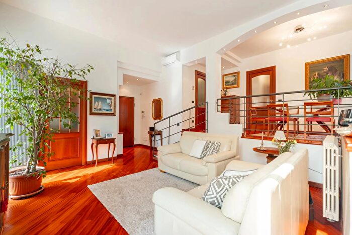 Appartamento quadrilocale in vendita in Settimo Milanese