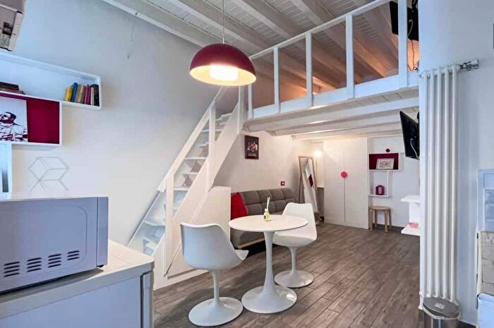 Appartamento monolocale in affitto in Via Marco Aurelio, Rovereto, Milano