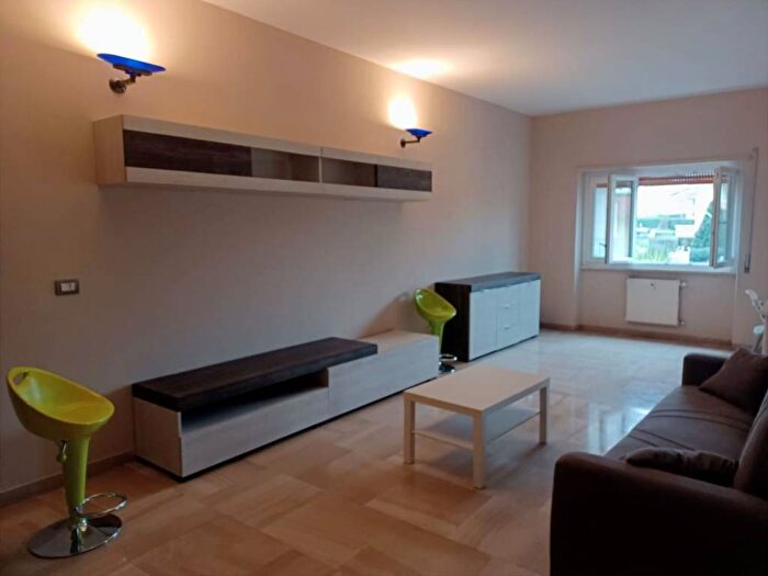 Appartamento quadrilocale in affitto in Via Monte Bianco, Murialdo Cappuccini, Viterbo