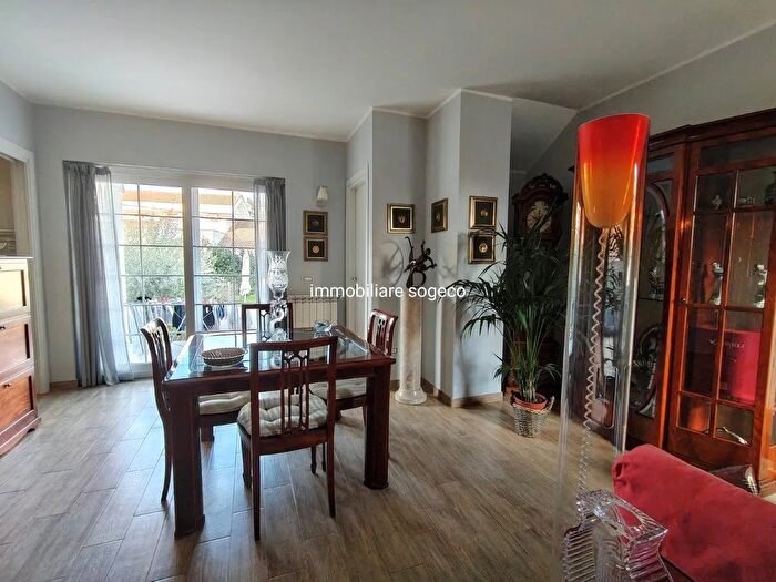 Casa con 6 locali in vendita in Via SantIgnazio di Loyola, Bagheria