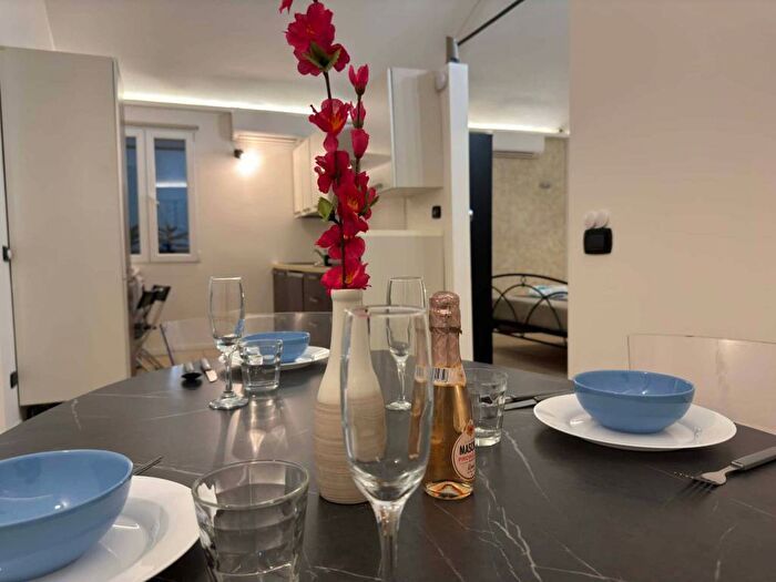 Appartamento trilocale in affitto in Via Giuseppe Brambilla, SantAgostino, Como