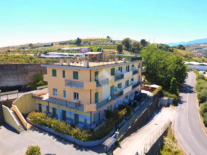 Appartamento quadrilocale in vendita in Via Provinciale, Terzorio