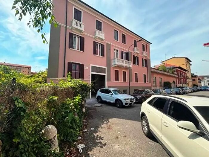 Appartamento bilocale in vendita in Milano