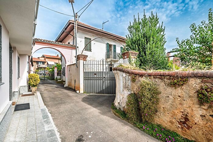 Casa con 6 locali in vendita in Via Giuseppe Griva, Rivalta Di Torino