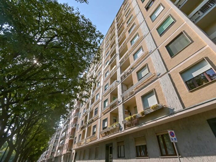 Appartamento quadrilocale in vendita in Corso Peschiera, Torino