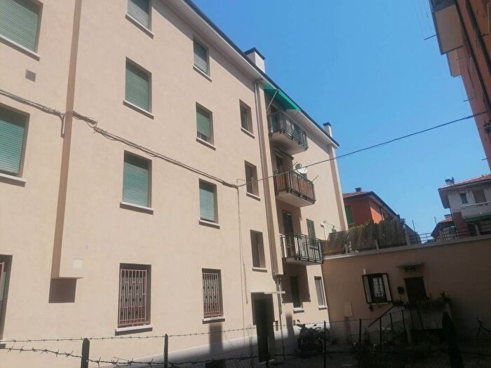 Appartamento trilocale in affitto in Via Bruno Parisio, Murri, Bologna