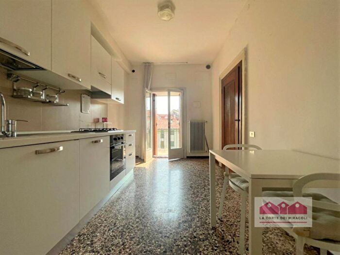 Appartamento quadrilocale in affitto in Contrà Porta Padova, Centro Storico, Vicenza