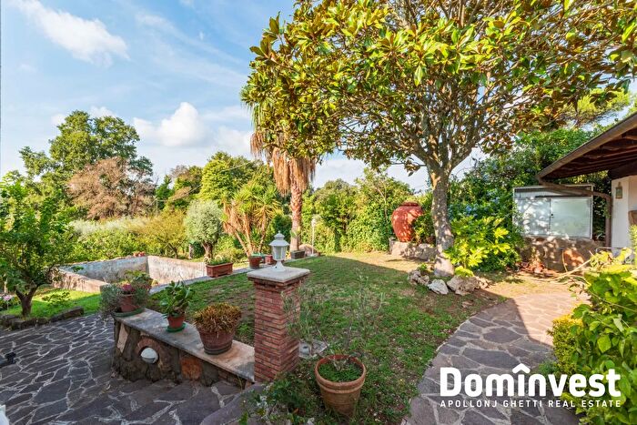 Casa quadrilocale in vendita in Via Selvanova I, Velletri