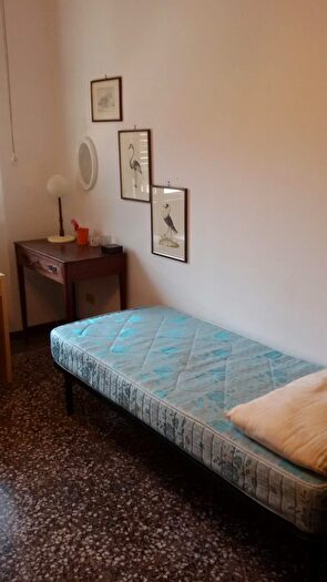 Appartamento con 5 locali in affitto in Pisa