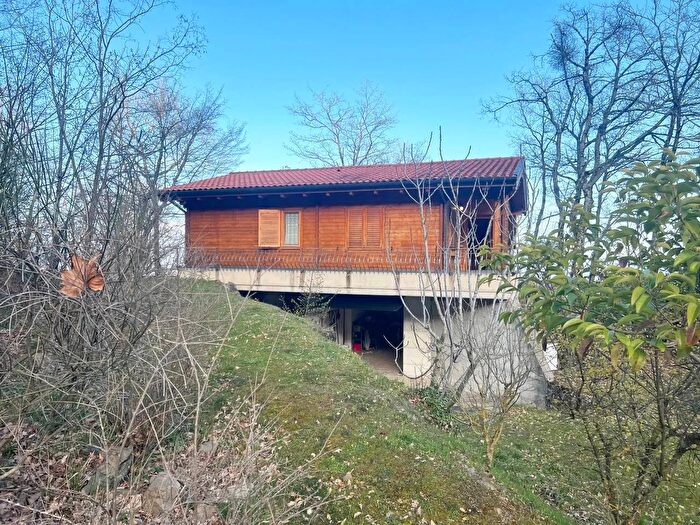 Casa con 5 locali in vendita in Via Pian dArno, Caprese Michelangelo