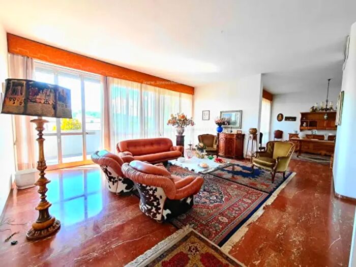 Appartamento con 5 locali in vendita in Località Badia a Cerreto, Gambassi Terme