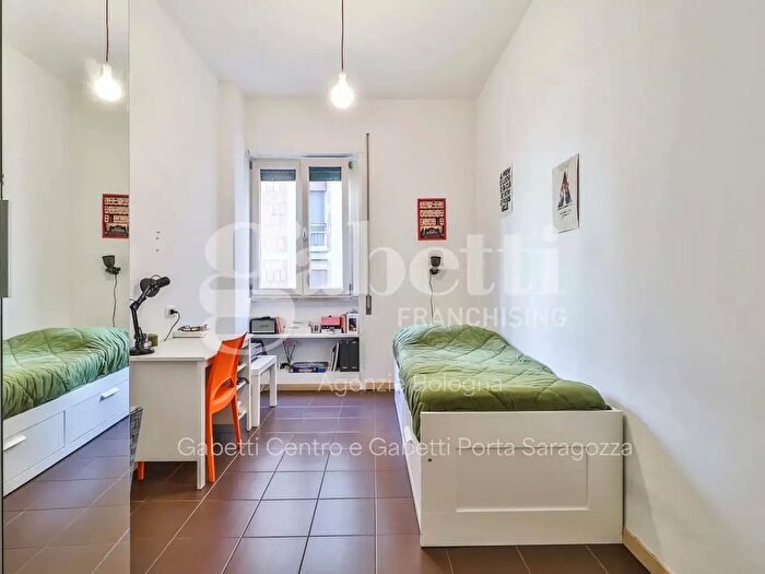 Appartamento quadrilocale in vendita in Via Marconi, Bologna