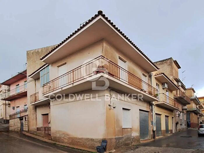 Casa quadrilocale in vendita in Via Giuseppe Verdi, Modica