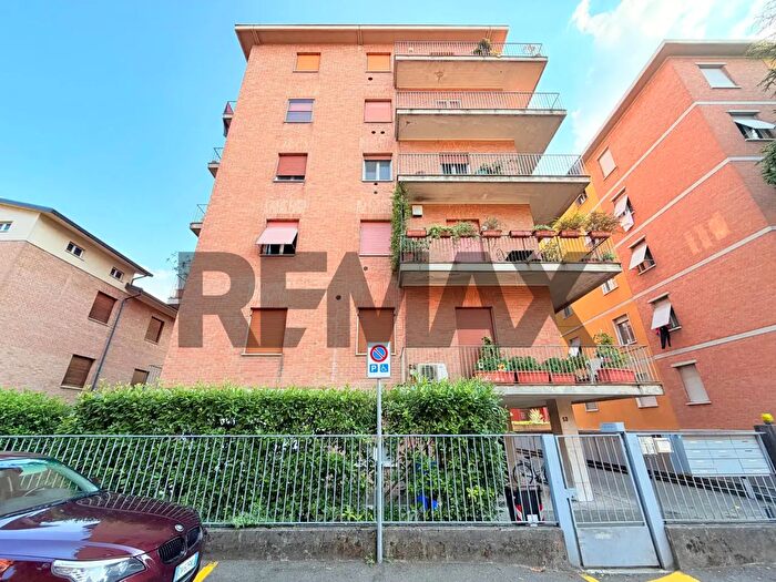 Appartamento con 5 locali in affitto in Via Monteverdi, Parma
