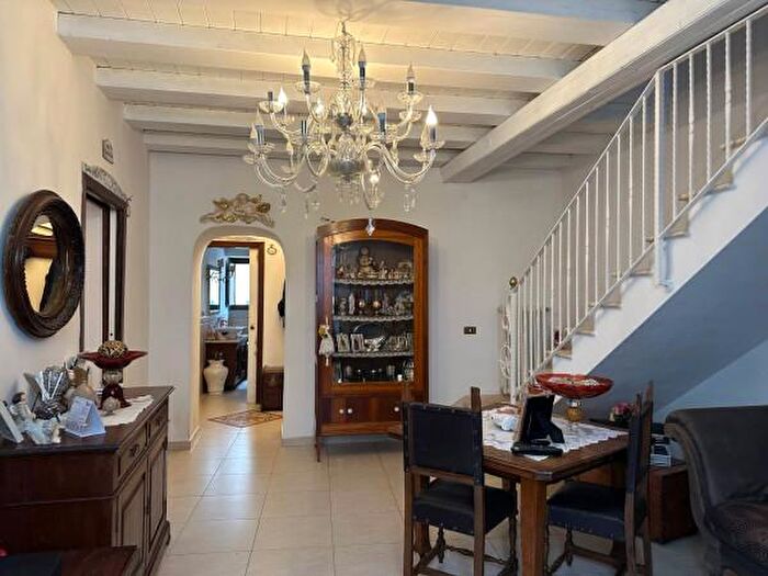 Appartamento quadrilocale in vendita in Via Vito Carlo Perrone, Modugno