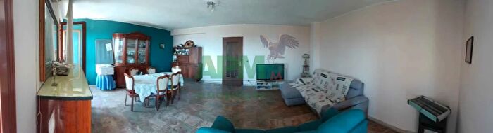 Appartamento con 7 locali in vendita in Viale Aldo Moro, Reggio Calabria