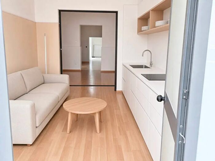 Appartamento quadrilocale in vendita in Via Caduti del Lavoro, Catania