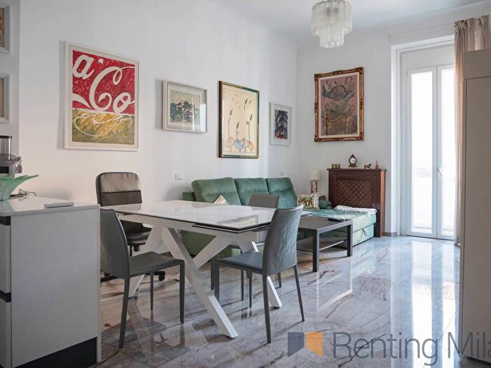Appartamento trilocale in affitto in Via Vallarsa, Ripamonti Fondazione Prada, Milano