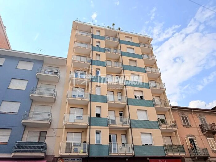 Appartamento quadrilocale in vendita in Via Nizza, Torino