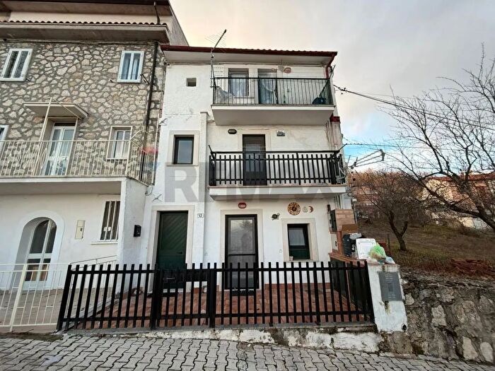 Casa trilocale in vendita in RicciMaccaroni, Ateleta