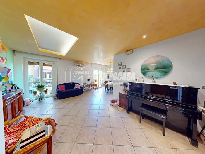 Appartamento quadrilocale in vendita in Via Giacomo Leopardi, Pedaso