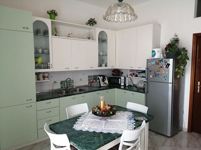 Appartamento quadrilocale in vendita in Via Capua, Corato